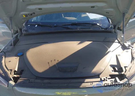 2023 Volvo Xc40 Recharge Pure Electric Twin Plus z USA, uszkodzony, nr VIN YV4ED3UL2P2106509